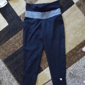 Mountain Hardware/ running pants